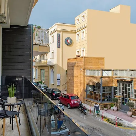 Bright & Stunning Flat In The City Centre Zakynthos Town Exterior photo